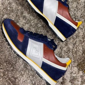 Men Fendi Sneakers (unisex)